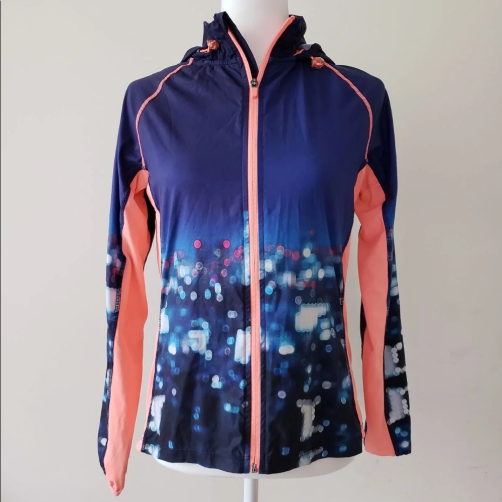 Looking to buy this jacket